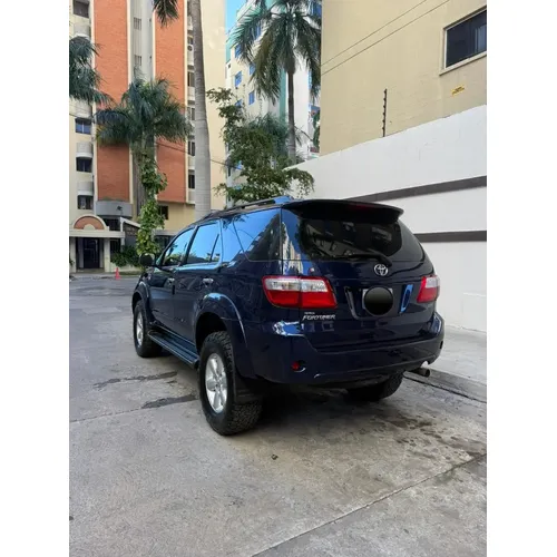 Toyota Fortuner 2010 Azul Caracas