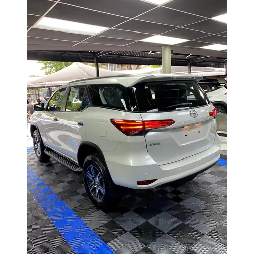 Toyota Fortuner 2026 Blanco Caracas