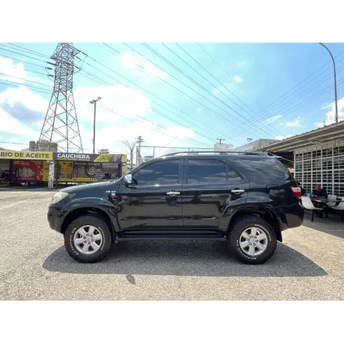 Toyota Fortuner 2010 Negro Valencia