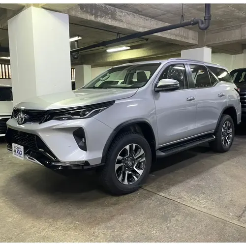 Toyota Fortuner 2026 Plateado Caracas