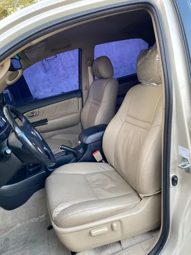 Toyota Fortuner 2015 Beige Caracas