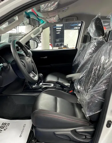 Toyota Fortuner 2026 Blanco Caracas