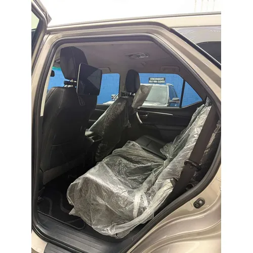 Toyota Fortuner Legender 2024 Beige Caracas