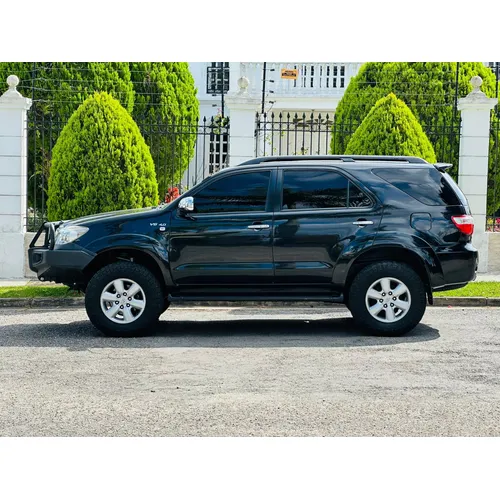 Toyota Fortuner 2011 Negro Caracas