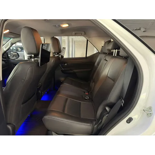 Toyota Fortuner Dubai 2024 Blanco Valencia