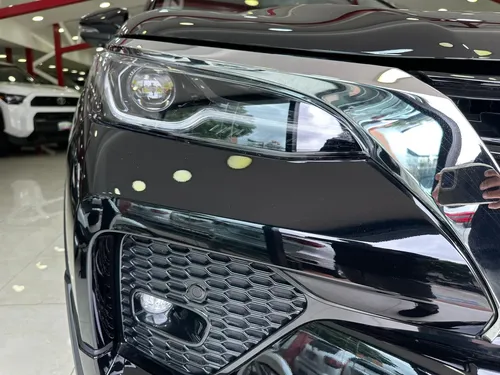 Toyota Fortuner Dubai 2025 Negro Caracas