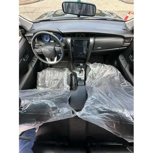 Toyota Fortuner 2025 Negro Lechería