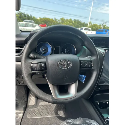 Toyota Fortuner 2025 Negro Lechería
