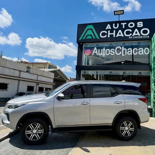 Toyota Fortuner EX.R 2024 Plateado Caracas