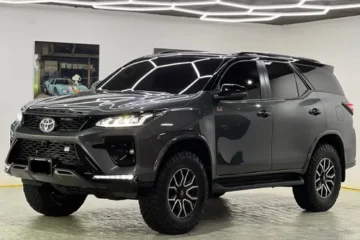 Toyota Fortuner Gr