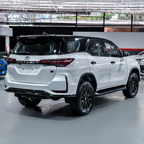 Toyota Fortuner GR Sport 2026 Blanco Caracas