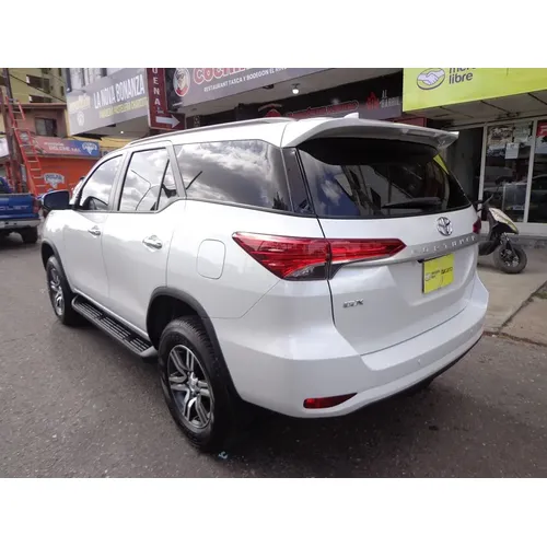 Toyota Fortuner GX 2025 Blanco Barquisimeto