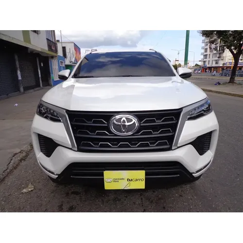 Toyota Fortuner GX 2025 Blanco Barquisimeto