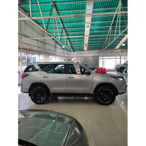 Toyota Fortuner Legender 2025 Plateado Caracas