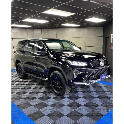 Toyota Fortuner 2026 Negro Caracas