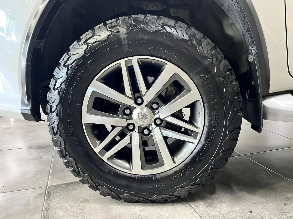 Toyota Fortuner Platinum 2020 Blanco Caracas