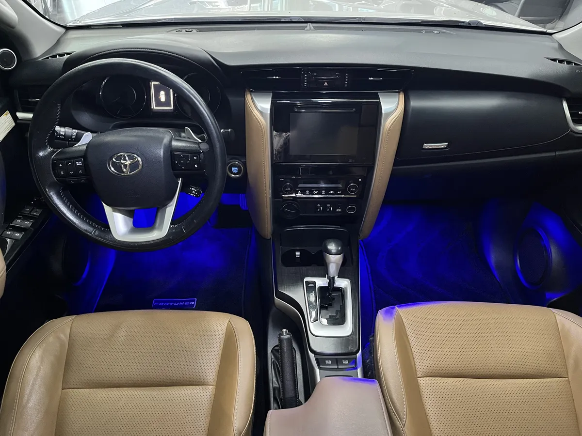 Toyota Fortuner Platinum 2020 Blanco Caracas