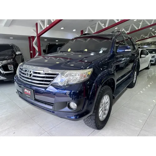 Toyota Fortuner SR 2012 Azul Caracas