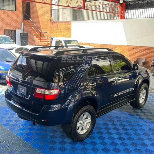 Toyota Fortuner SR 2012 Azul Caracas