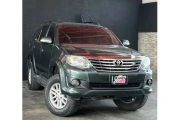 Toyota Fortuner Sr 2012