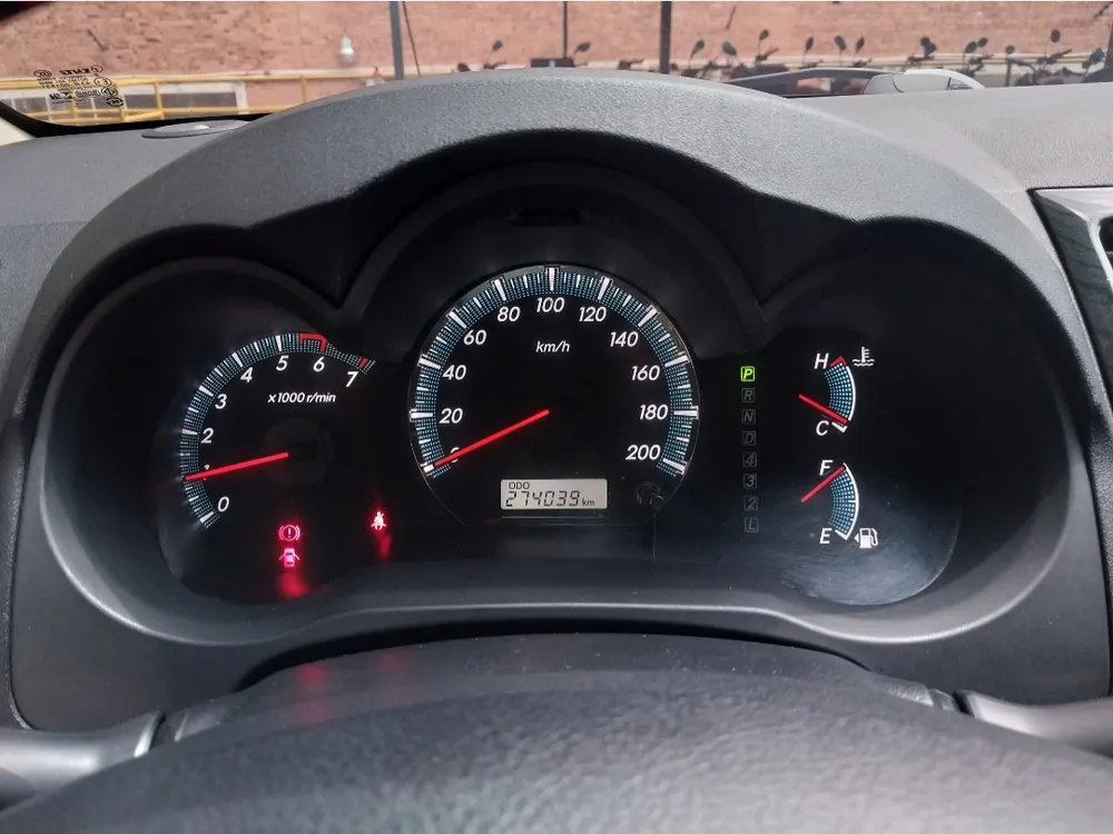 Toyota Fortuner SR 2016 Dorado Caracas