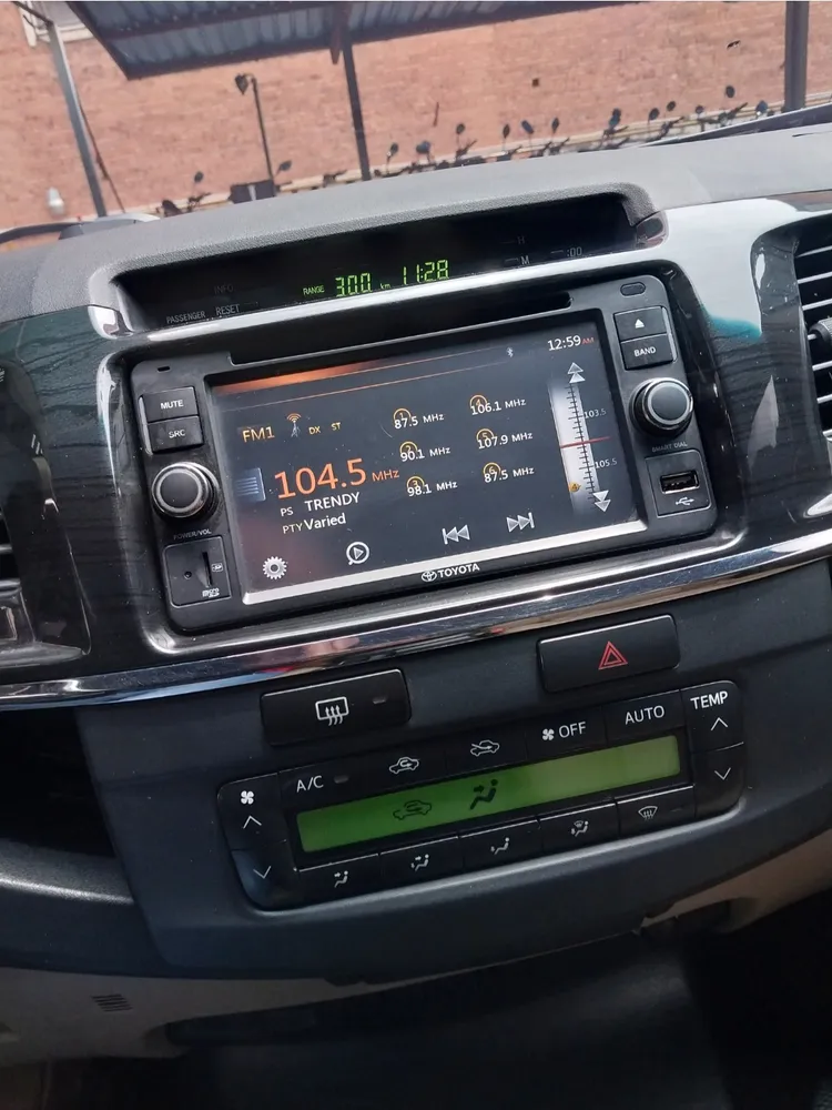 Toyota Fortuner SR 2016 Dorado Caracas