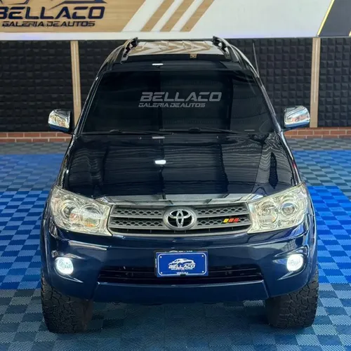 Toyota Fortuner SR 2012 Azul Caracas