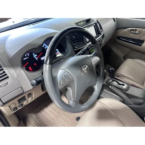 Toyota Fortuner 2012 Dorado Caracas