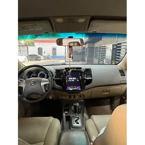 Toyota Fortuner SR 2012 Blanco Barquisimeto
