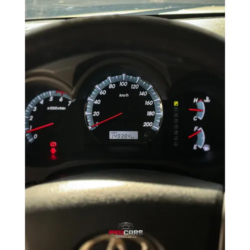 Toyota Fortuner SR 2015 Plateado Caracas