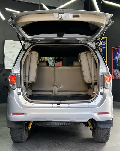 Toyota Fortuner SR 2015 Plateado Caracas