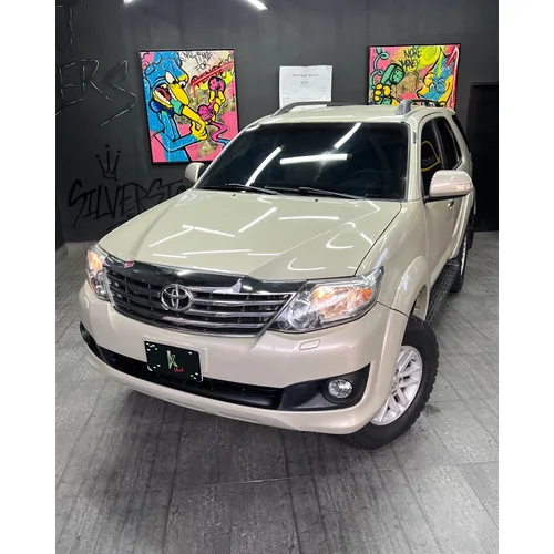 Toyota Fortuner 2012 Dorado Caracas