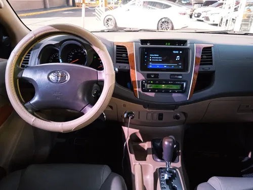 Toyota Fortuner SR5 2011 Dorado Caracas