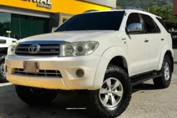 Toyota Fortuner Sr5 Automatica 4x4