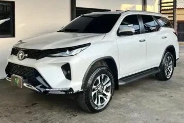 Toyota Fortuner Srx 2025