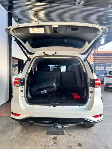 Toyota Fortuner SRX 2025 Blanco Caracas