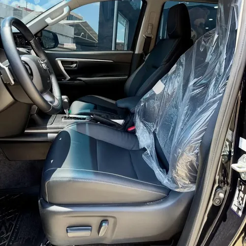 Toyota Fortuner SW4 SRX 2026 Negro Caracas