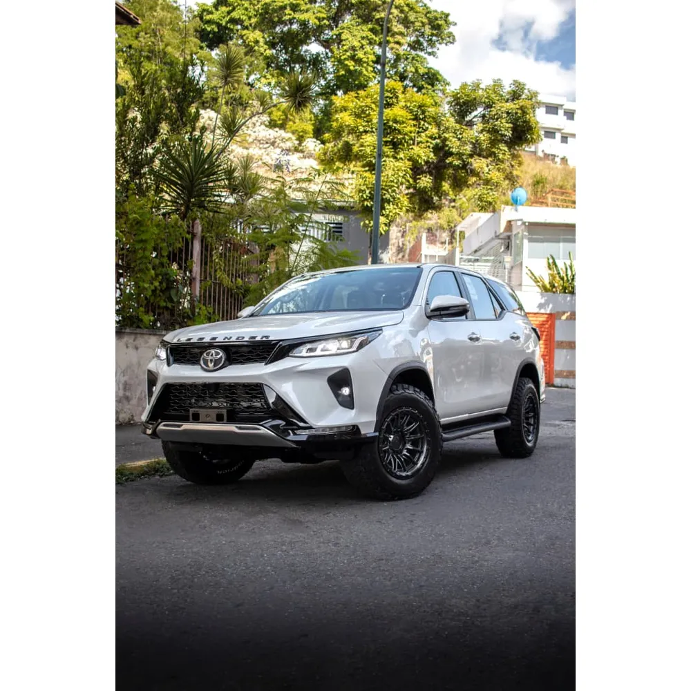 Toyota Fortuner SRX 2025 Blanco Caracas