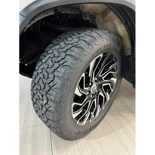 Toyota Fortuner SW4 2022 Blanco Caracas