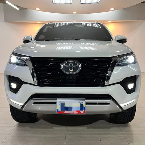 Toyota Fortuner SW4 2022 Blanco Caracas