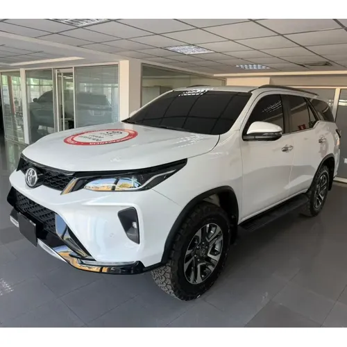 Toyota Fortuner SW4 2025 Blanco Maracaibo
