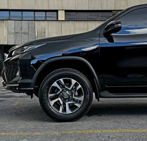 Toyota Fortuner SW4 2026 Negro Caracas