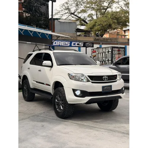 Toyota Fortuner Trd Sportivo 2020 Blanco Caracas