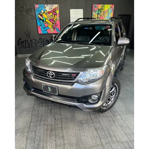 Toyota Fortuner Trd Sportivo 2019 Gris Caracas