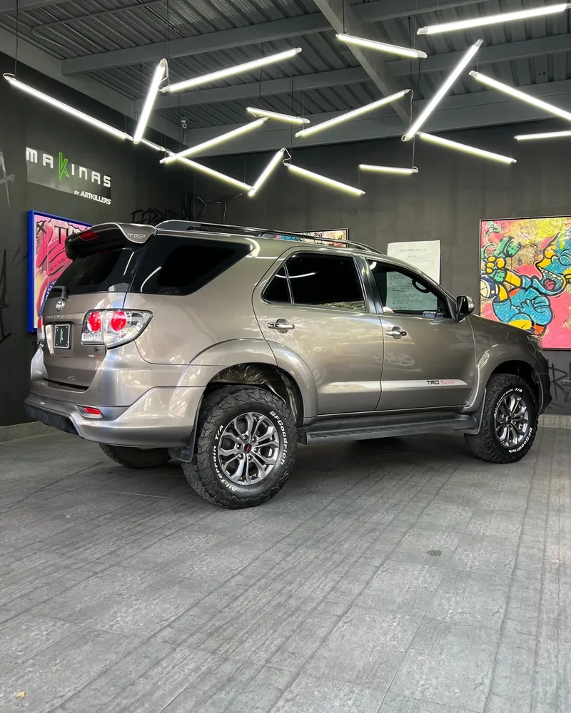 Toyota Fortuner Trd Sportivo 2019 Gris Caracas
