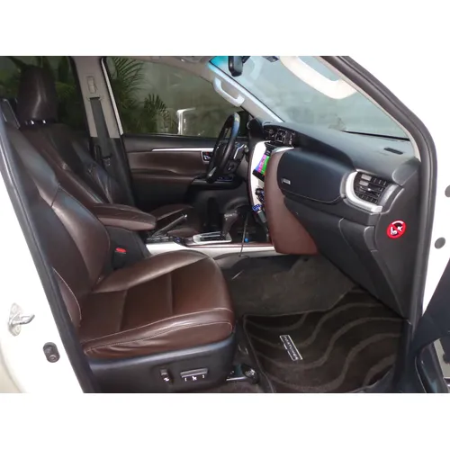 Toyota Fortuner TRD SR5 2018 Blanco Barquisimeto
