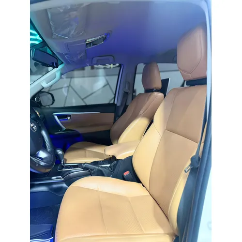 Toyota Fortuner Dubai 2022 Blanco Caracas