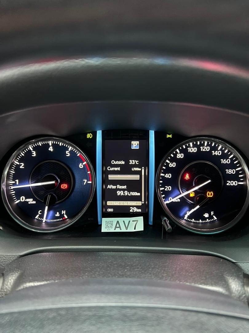Toyota Fortuner VX.R SR5 2025 negro4