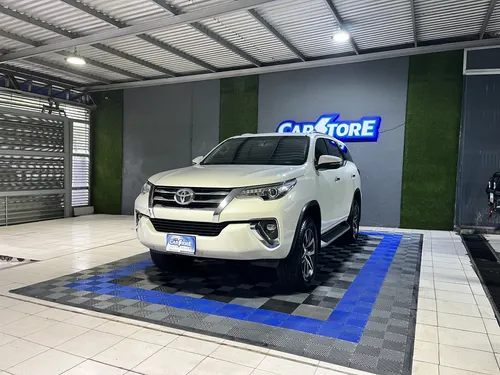 Toyota Fortuner VX.R 2019 Blanco Caracas