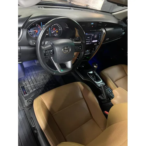 Toyota Fortuner VX.R 2024 Negro Caracas